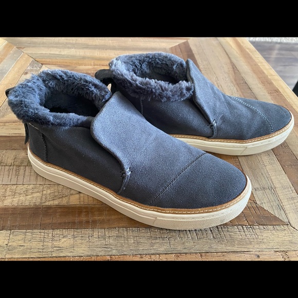 TOMS ‘Paxton’ slip-ons - Picture 3 of 6
